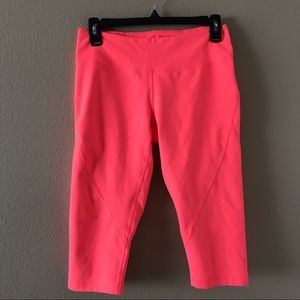 Zella Live In 2 Slim Fit Cropped Leggings Capri